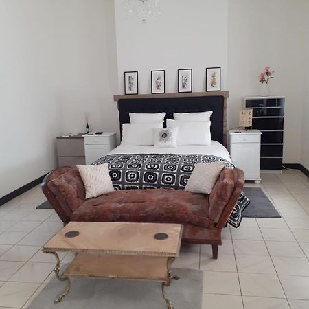 Oasis Master Suite Marconne Eksteriør bilde