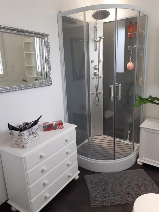 Oasis Master Suite Marconne Eksteriør bilde