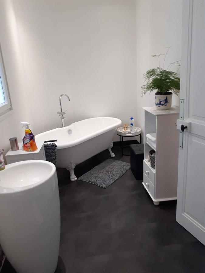 Oasis Master Suite Marconne Eksteriør bilde